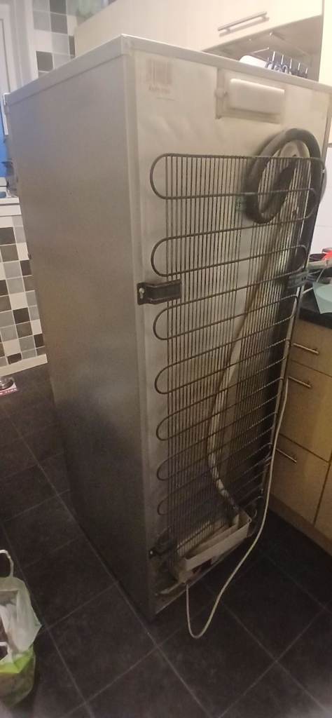 Freestanding Freezer – Good Condition, White