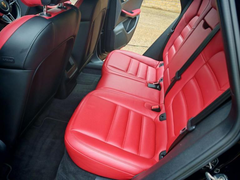 2015 Porsche Macan 3.0 V6 S SUV 5dr Petrol PDK 4WD Euro 6 (s/s) (340 ps) ESTATE Petrol Automatic