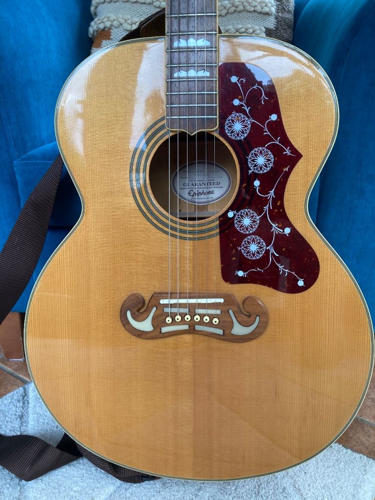 GIBSON EPIPHONE EJ200
