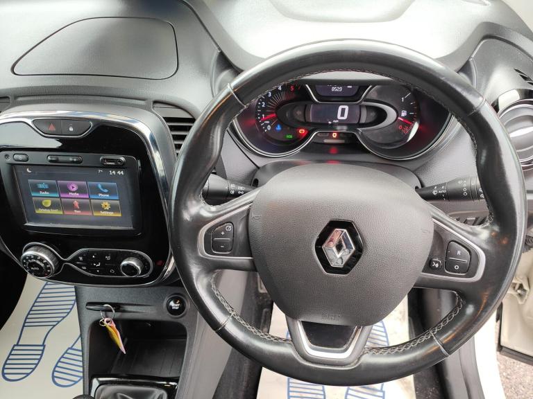 2017 Renault Captur 1.5 dCi 90 Dynamique Nav 5dr HATCHBACK DIESEL Manual