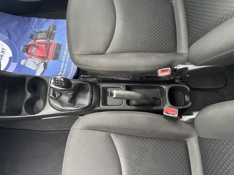 2016 Vauxhall Viva 1.0 SE 5dr [A/C] HATCHBACK PETROL Manual