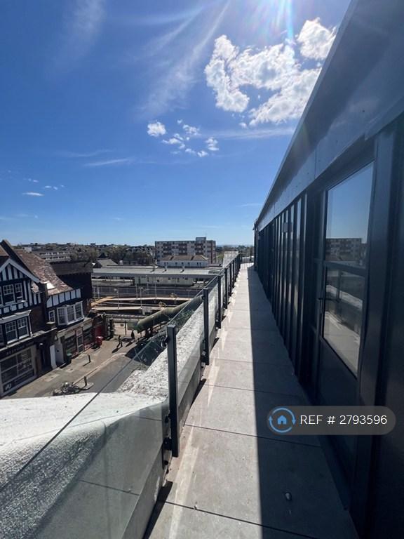 2 bedroom flat in Dubarry House, Hove, BN3 (2 bed) (#2793596)