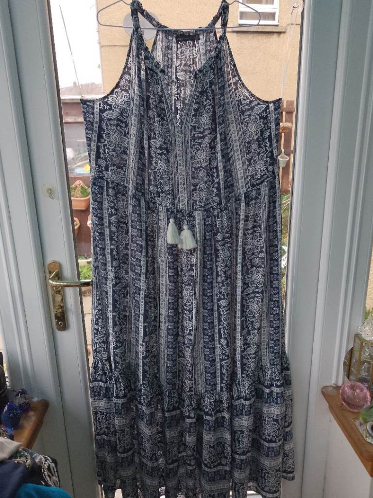 Stunning maxi dress 