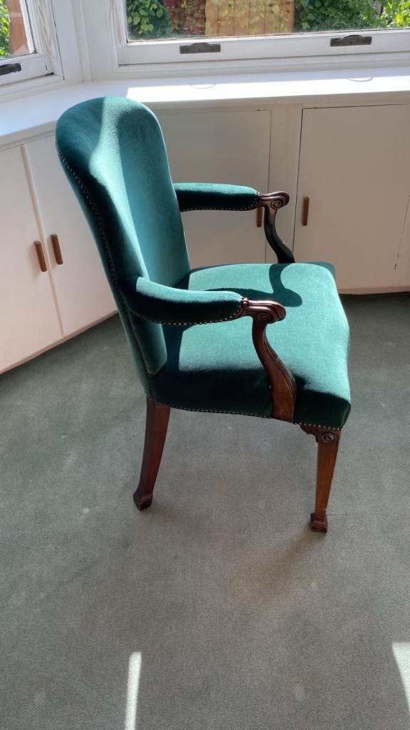 Set of 7 Georgian-style Mahogany Antique Dining Chairs Teal Velvet