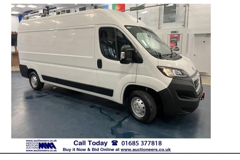 2018 Peugeot Boxer 335 L3H2 2.0HDI BLUE 130PS LWB VAN (EURO 6) PANEL VAN Diesel Manual