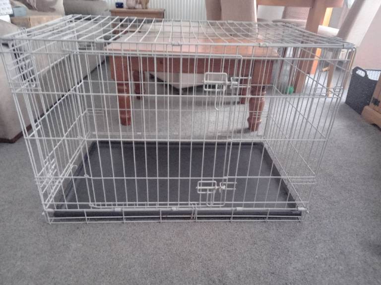 Dog crate 