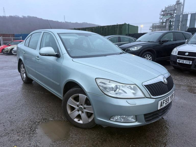 2009 Skoda Octavia 2.0 TDI PD Elegance 5dr HATCHBACK Diesel Manual