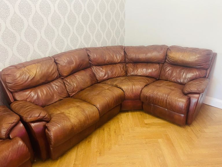 Free corner sofa on collection!! 
