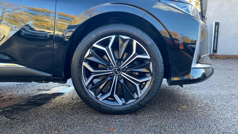 2024 DS Automobiles DS 4 1.2 PureTech Rivoli Hatchback 5dr Petrol EAT8 Euro 6 (s/s) (130 ps) Hatc...