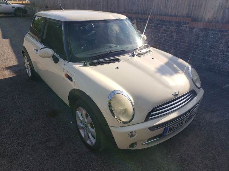 Mini Cooper, HATCHBACK, Hatchback, 2005, Manual, 1598 (cc), 3 doors