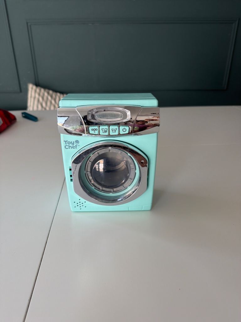 Toy Chef Kids Washing Machine Toy – Good Condition