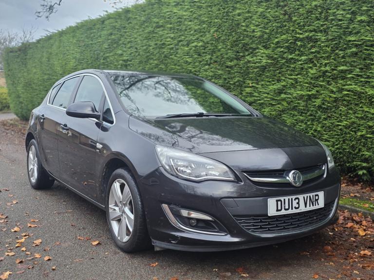 VAUXHALL ASTRA 1.4 16v SRi 2013