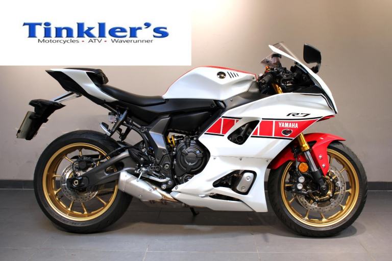 2022 72 Yamaha R7 60th Anniversary Edition White/Red