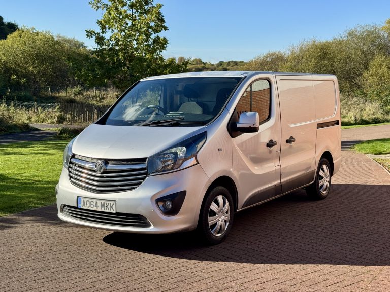Vauxhall, VIVARO, Panel Van, 2014, Manual, 1598 (cc)