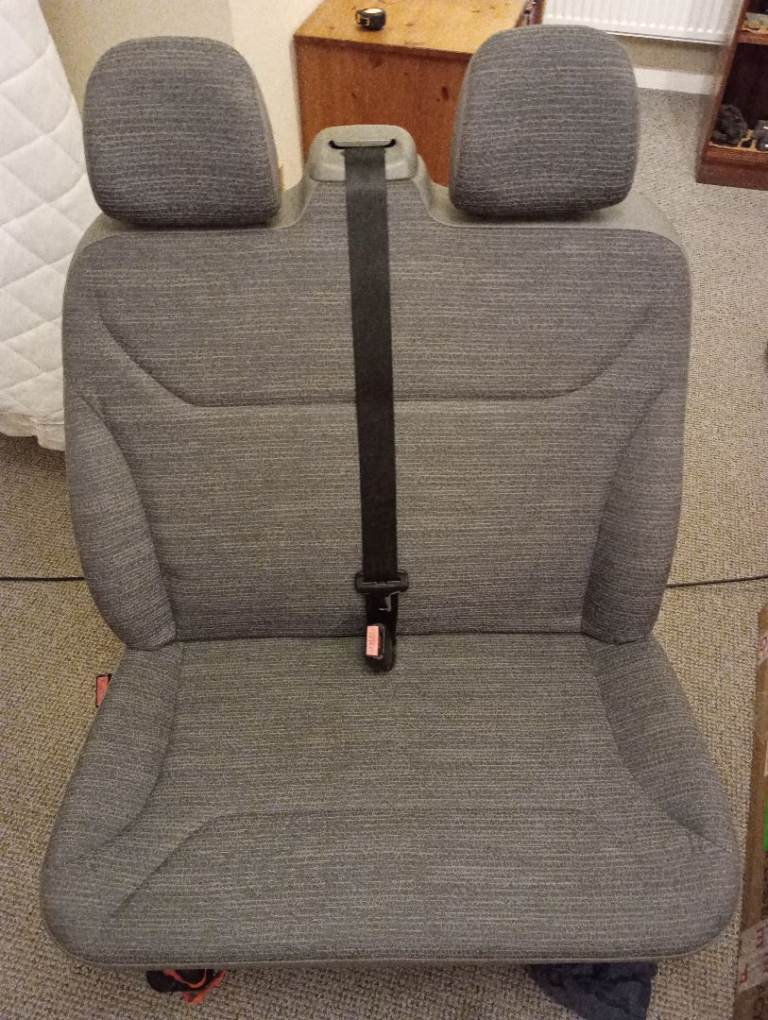 Renault Trafic double front seat