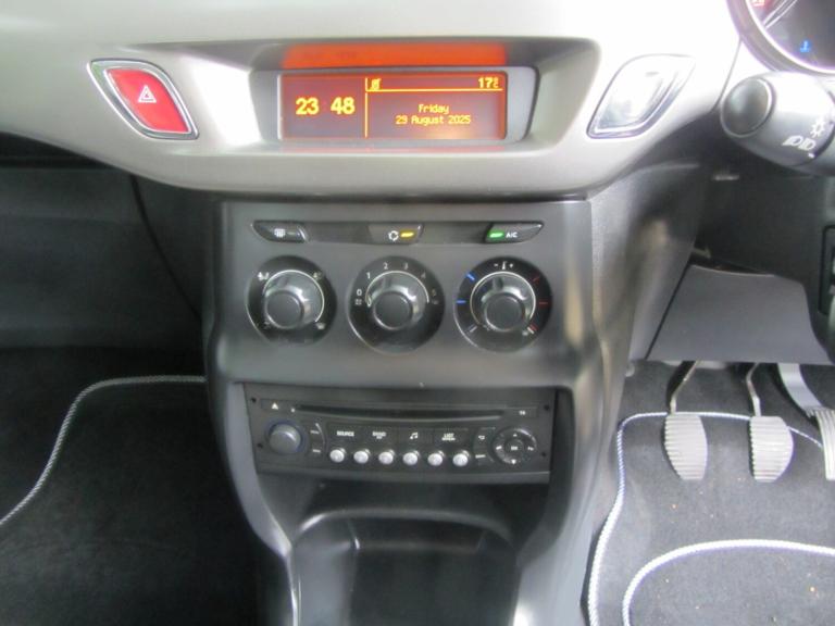 2013 Citroen C3 1.4cc. HDi 'VTR+' Only 1 Former Keeper HATCHBACK Diesel Manual