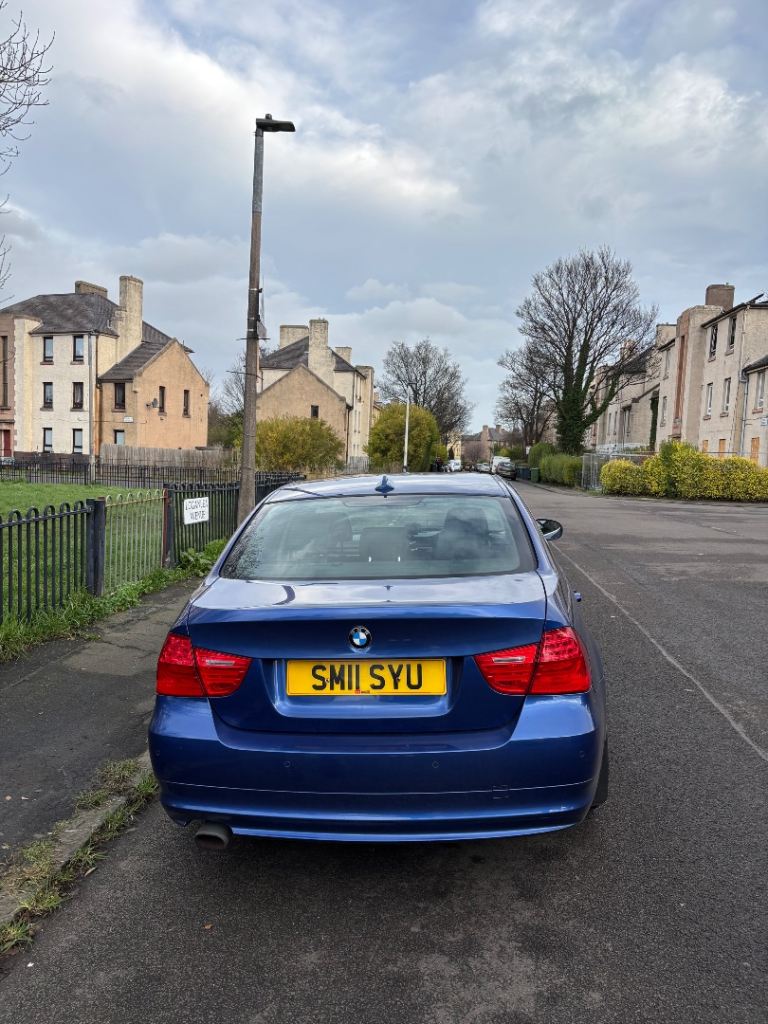 BMW, 3 SERIES, Saloon, 2011, Manual, 1995 (cc), 4 doors