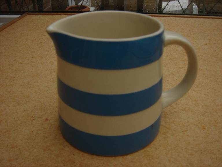 TG GREEN POTTERY BLUE STRIPE JUG 11cm tall   (CLOVERLEAF)