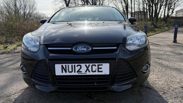 2012 Ford Focus 1.6 Zetec 5dr HATCHBACK Petrol Manual