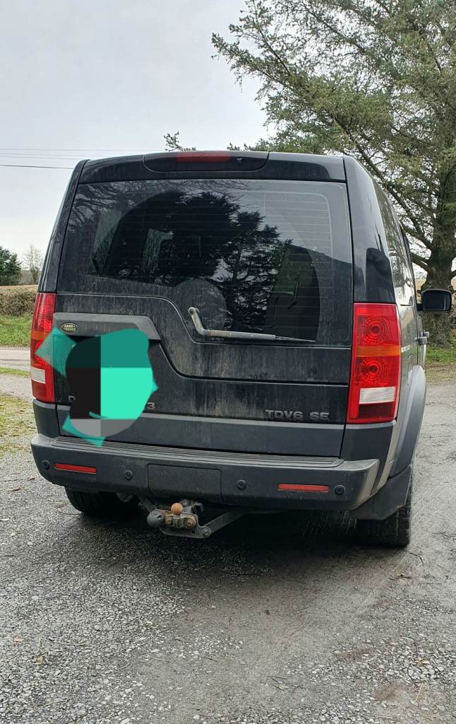 Landrover discovery 3 for parts/repair 