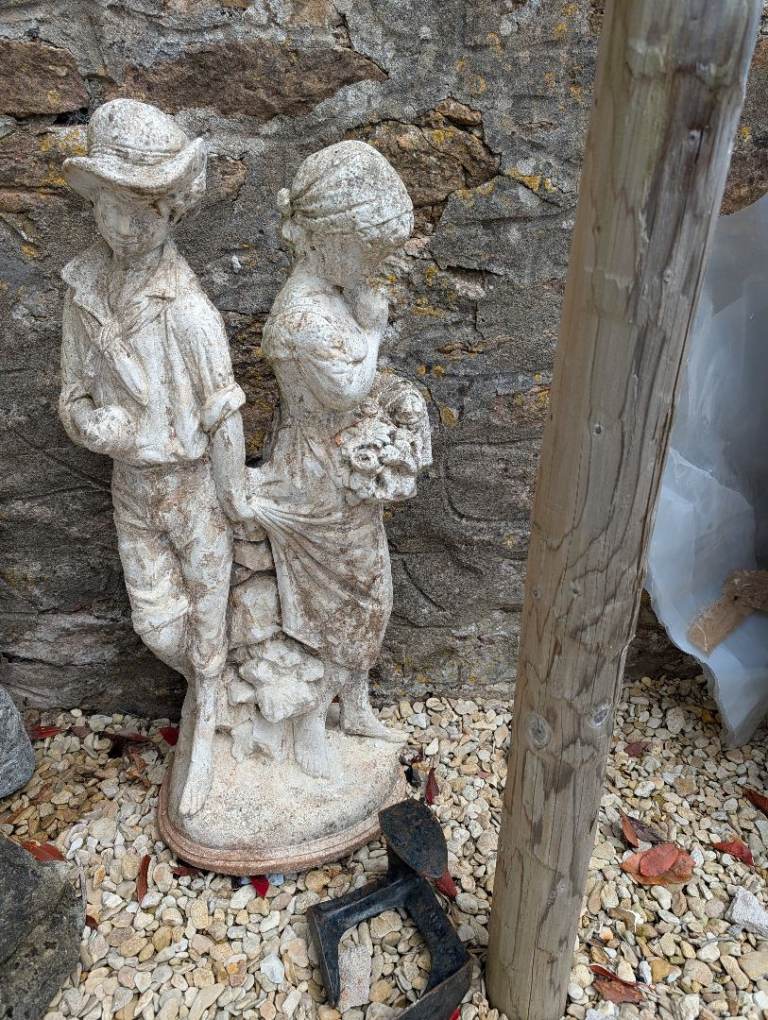Garden statue 