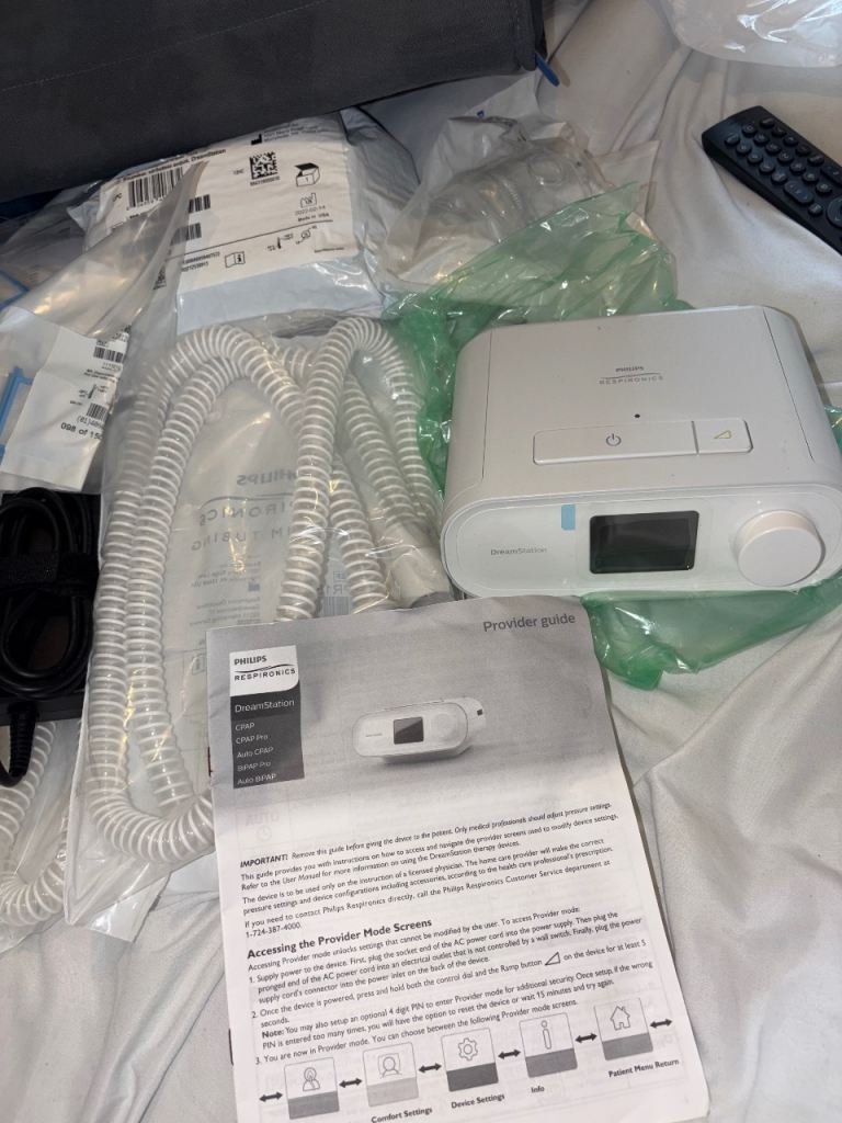 Philips resperonics Cpap machine - Model dream station 