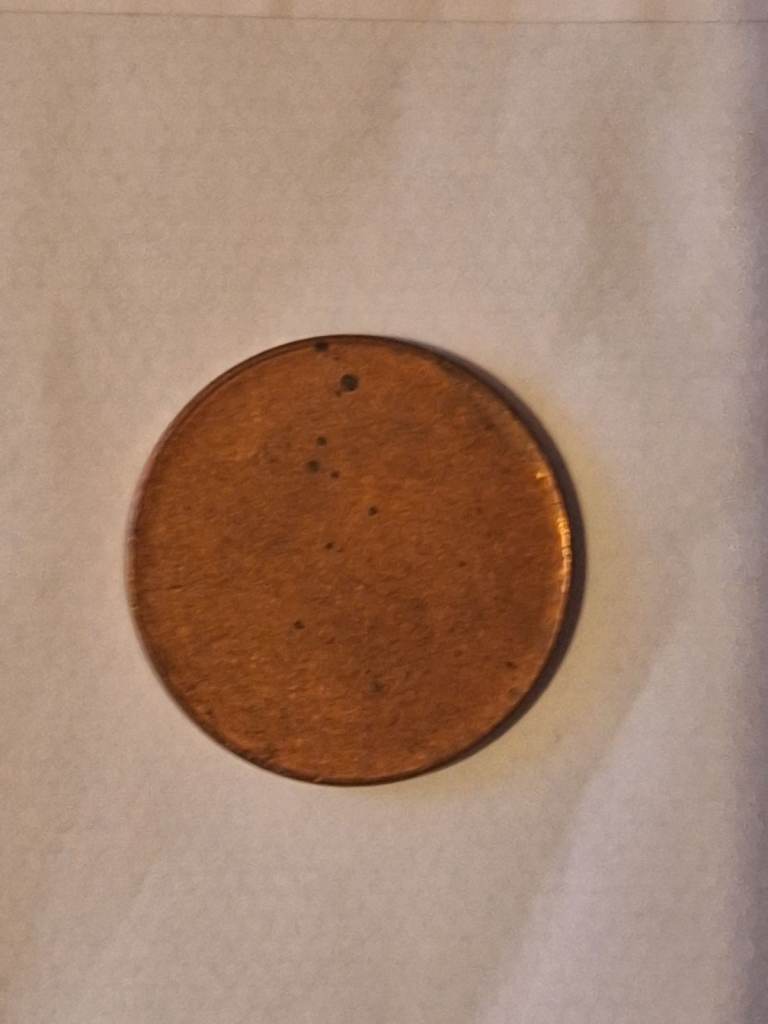 *** extremely rare *** blank 2p coin in case 