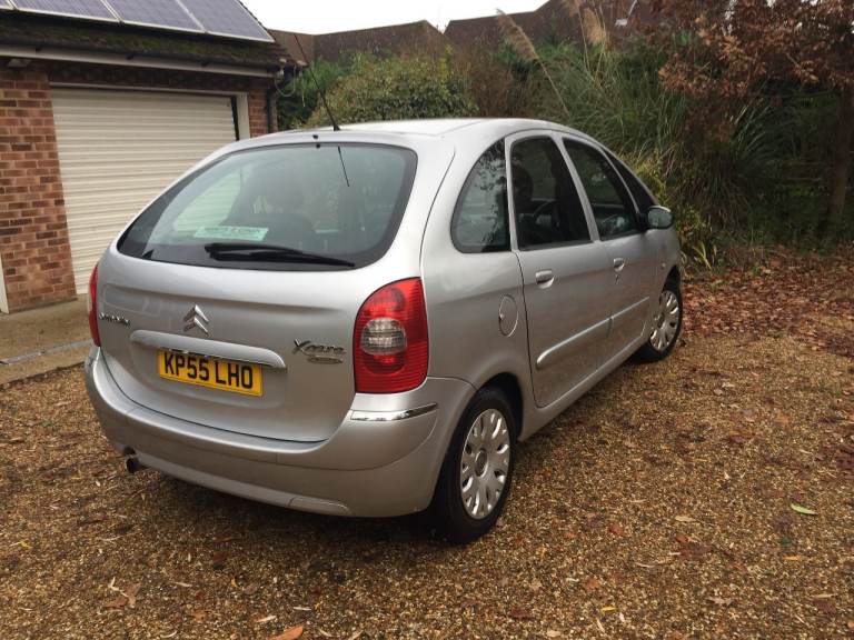 2005 CITROEN PICASSO 1.6 DIESEL ,LOW MILAGE. 55 MPG. £35 TAX,LONG MOT.