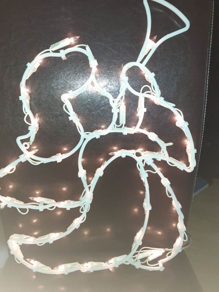 Angel silhoutte indoor light