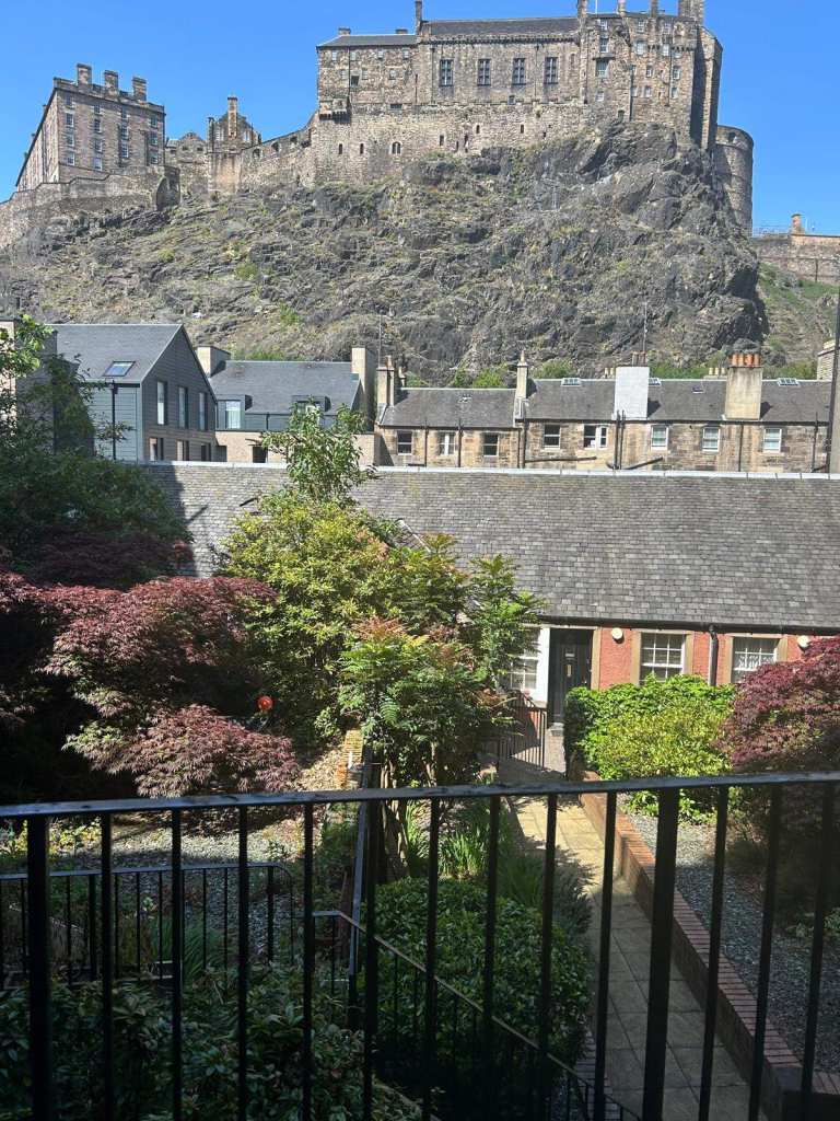 Grassmarket, Websters Land.  Spacious studio apartment with castle views