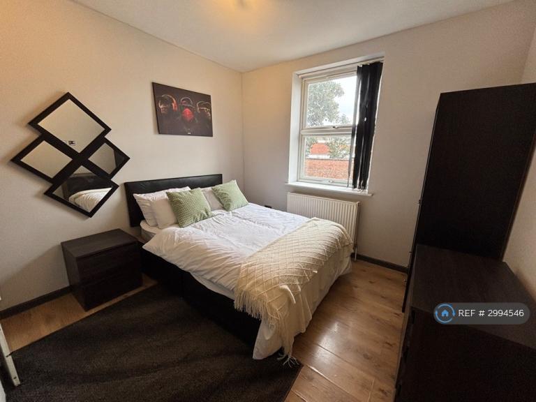 1 bedroom in Hester St, Northampton, NN2 (#2994546)