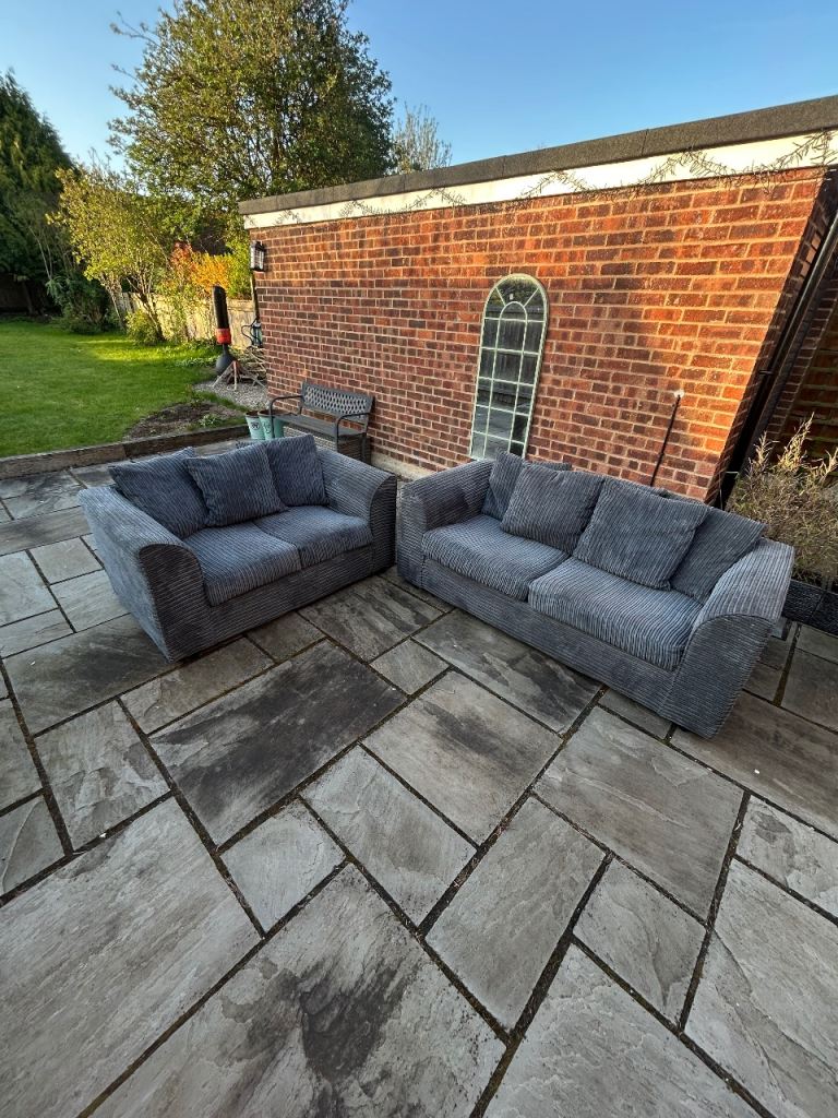 2+3 Grey Sofa Set. FREE Local Delivery Available. Both in Great Condition 
