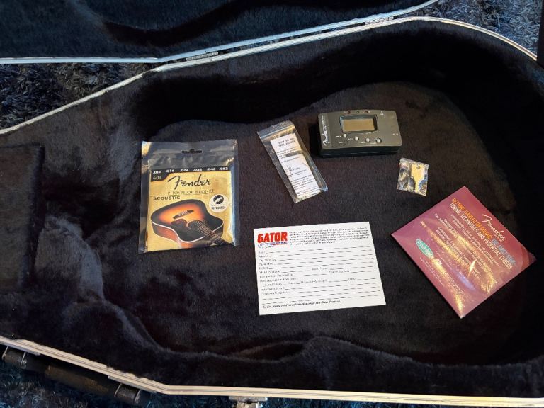 Acoustic Guitar Fender DG-5 NAT + Stand + Case