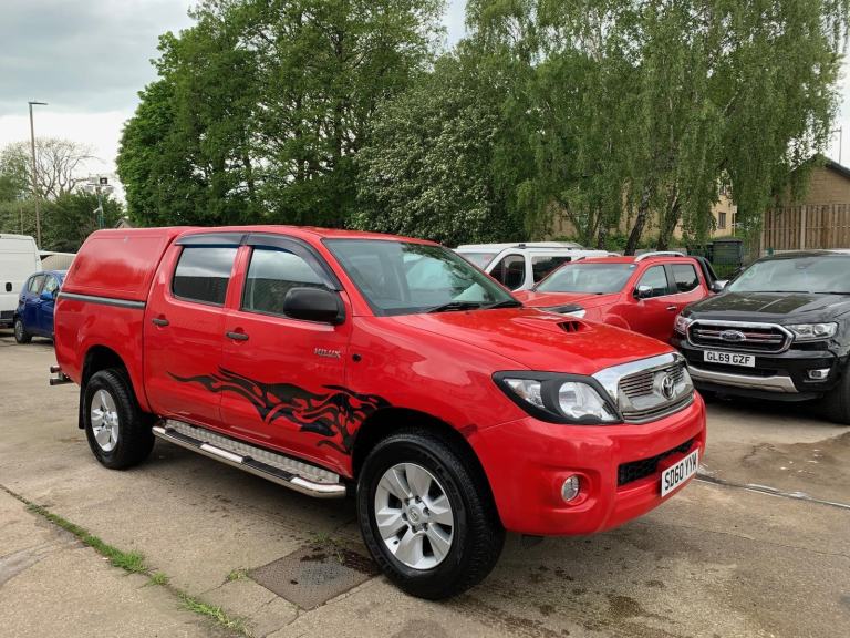 2010 Toyota Hilux HL2 2.5 D-4D MANUAL DOUBLE CAB PICKUP (GALVANISED CHASSIS)