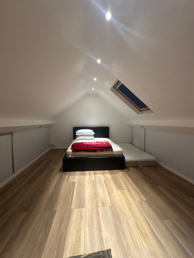 Room to rent