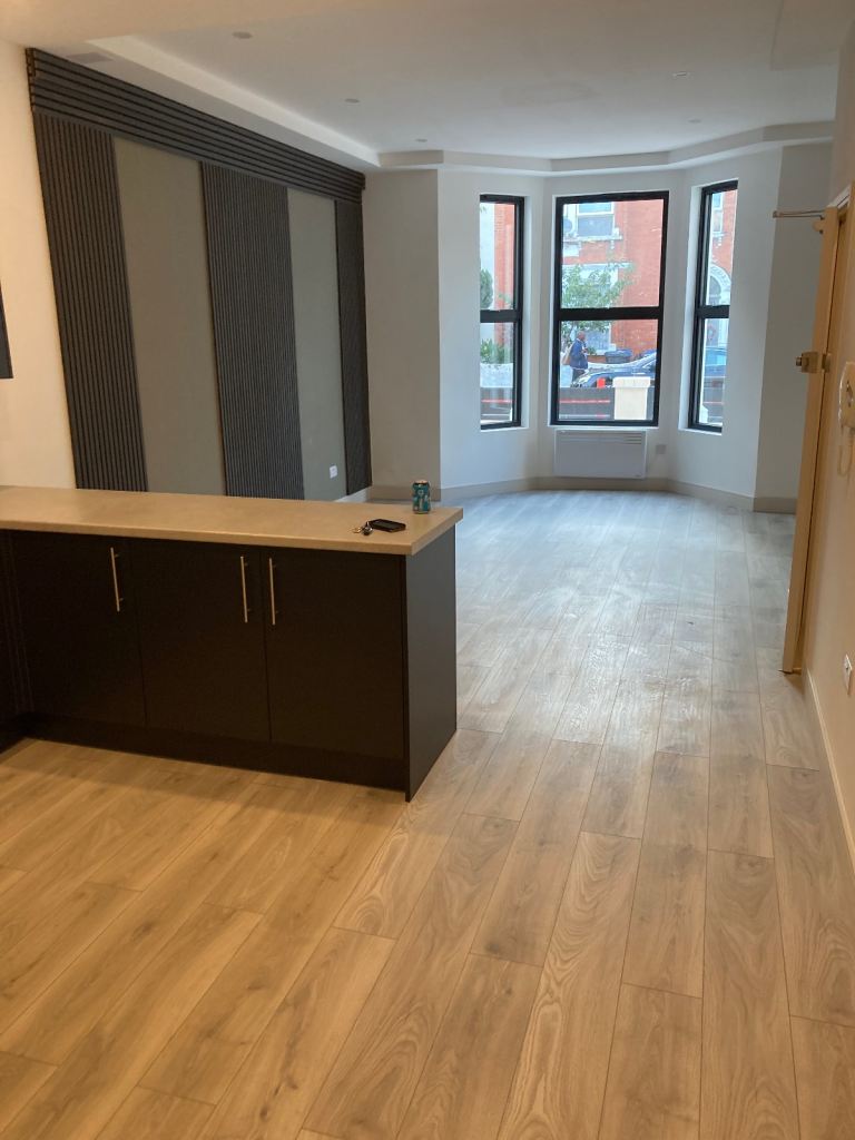 Stunning New Development of 8 flats in Croydon. 5 mins walk to Train Station 