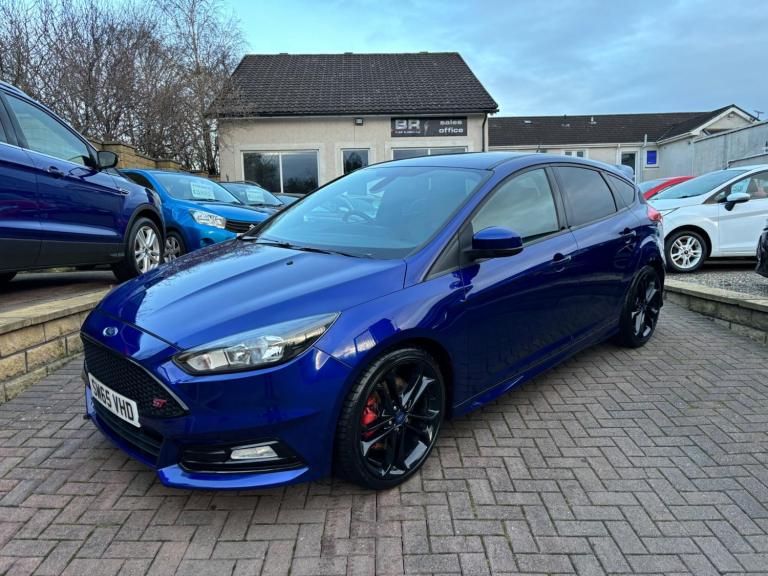 2015 Ford Focus 2.0T EcoBoost ST-2 Euro 6 (s/s) 5dr HATCHBACK Petrol Manual