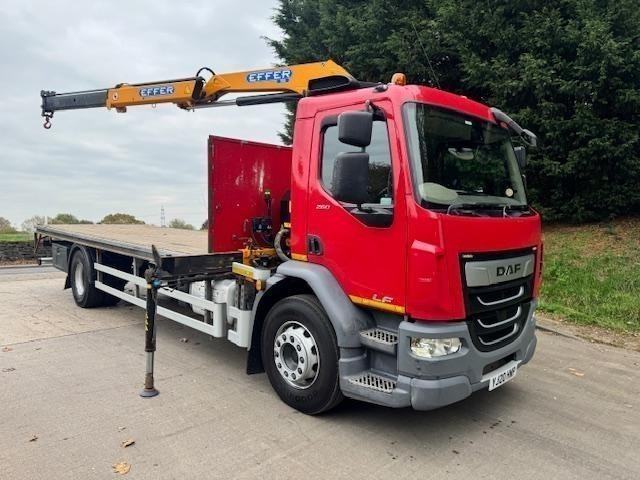 2020 20 DAF LF 260 Euro 6 25ft  flat bed Effer 100 remote crane