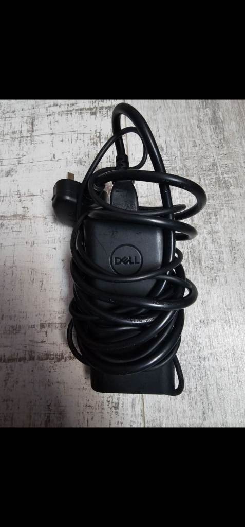 Dell 90W usb-c laptop charger/ adapter