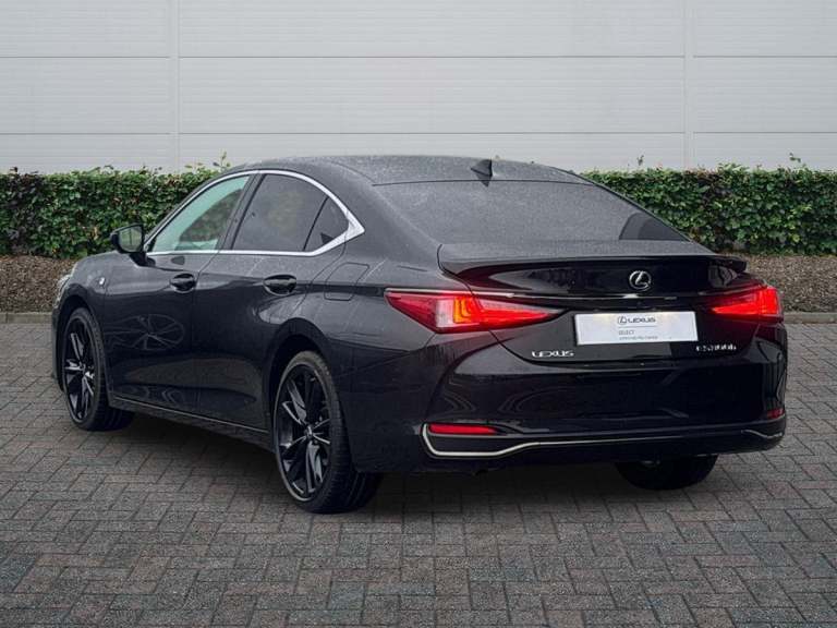 2023 Lexus ES 300h 2.5 F-Sport 4dr CVT (Takumi Pack) Saloon Hybrid Automatic