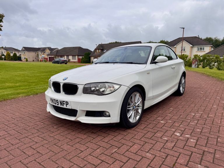 BMW, 1 SERIES, Coupe, 2009, Manual, 1995 (cc), 2 doors