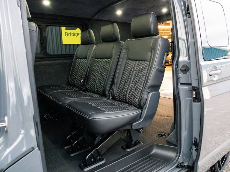 2024 Volkswagen Transporter TDI T28 Highline Panel Van Diesel Manual