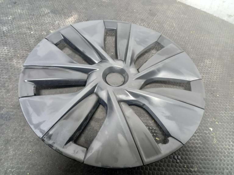 Tesla Model Y Steel Wheel Hub Cap Cover 2021-2026