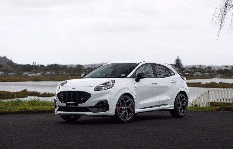 2024 Ford Puma 1.0 EcoBoost Hybrid mHEV ST 5dr DCT HATCHBACK Petrol Automatic