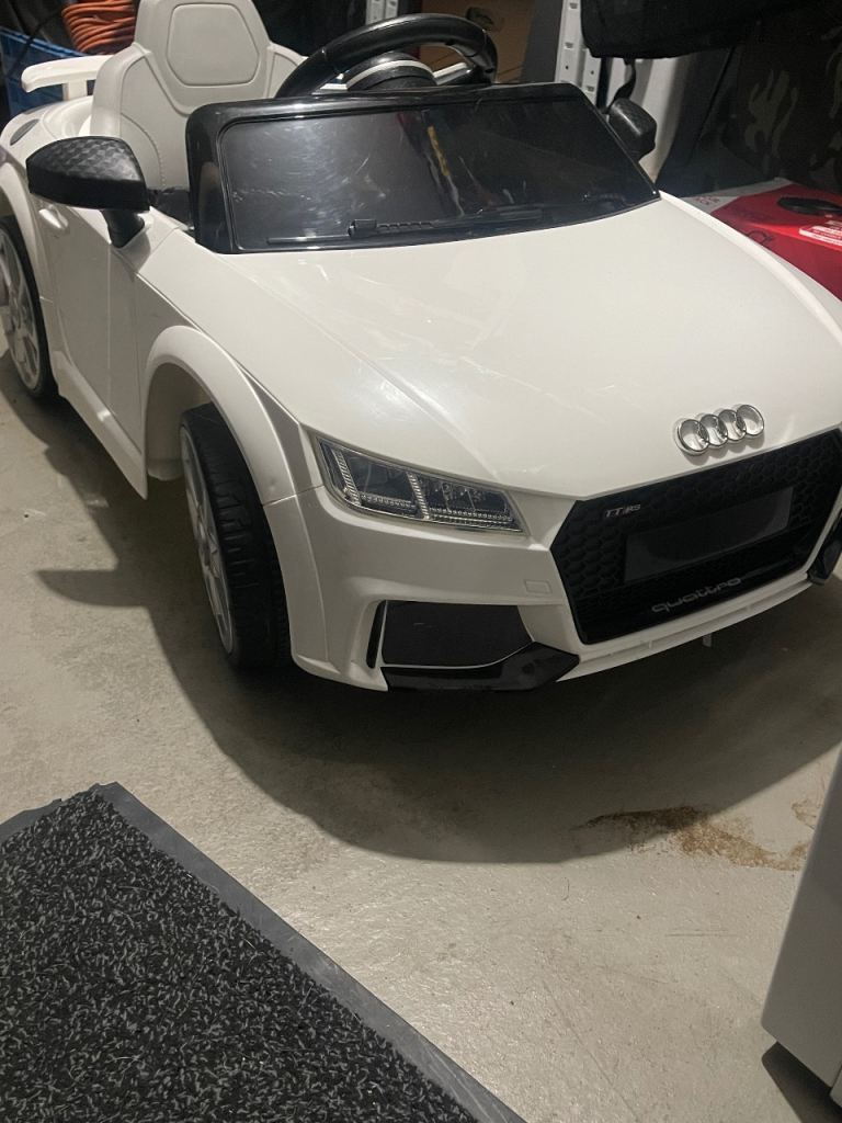 image for Electric ride on car - Audi 