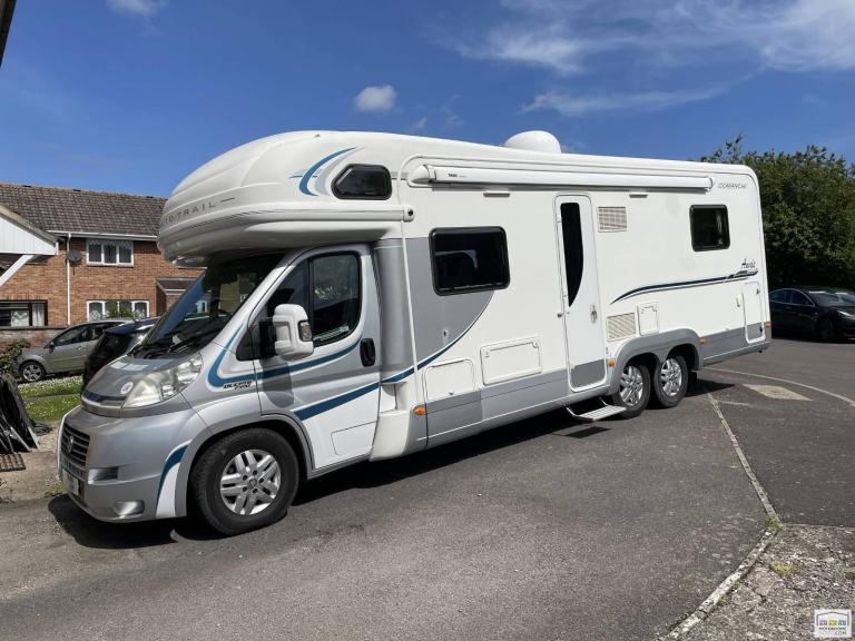 Auto-Trail Comanche Frontier - 2012 - 6 Berth - 4 Seatbelt - Motorhome For Sale