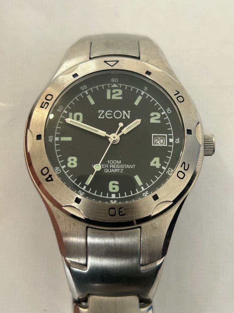 Men’s Watch ZEON in good working order 
