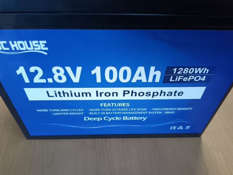 Brand new 12v 100ah lifepo4 battery