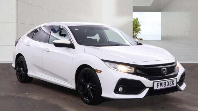 2019 Honda Civic 1.6 i-DTEC SR Hatchback 5dr Diesel Auto Euro 6 (s/s) (120 ps) Hatchback Diesel A...