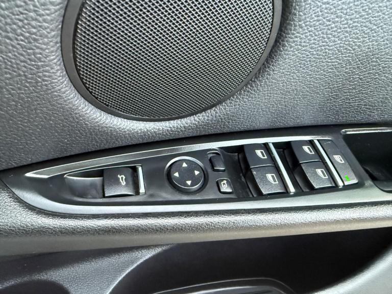 2016 BMW X5 2.0 40e 9.0kWh M Sport SUV 5dr Petrol Plug-in Hybrid Auto xDrive Euro 6 (s/ ESTATE Pe...